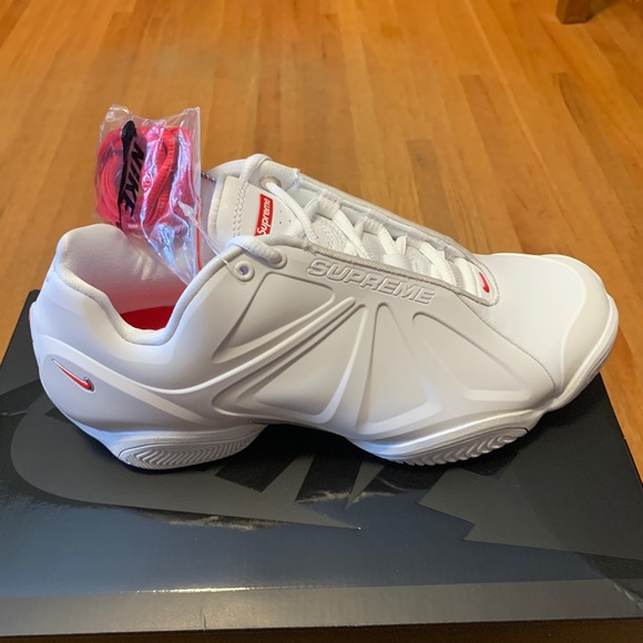 Supreme Nike Courtposite Shoe White Size 7.5 NEW